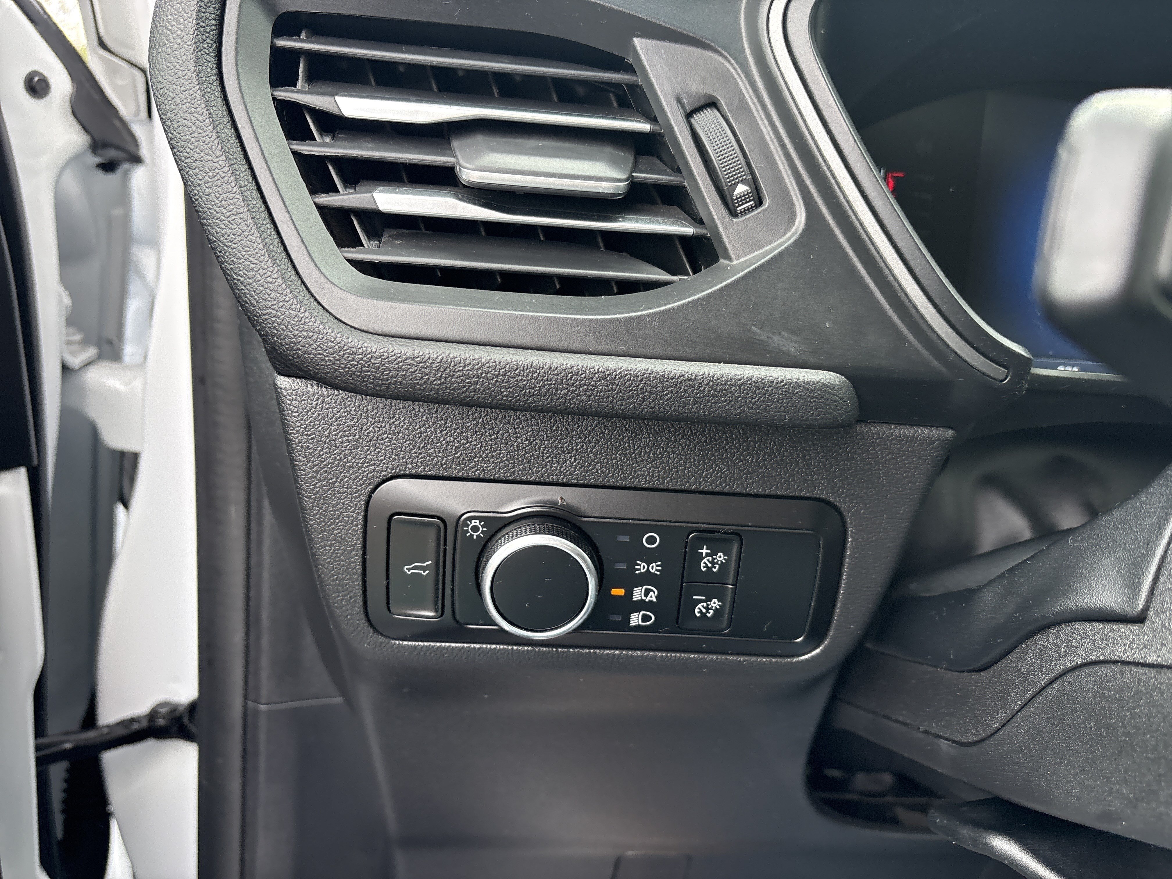 Used 2024 Ford Escape Active FWD image 16