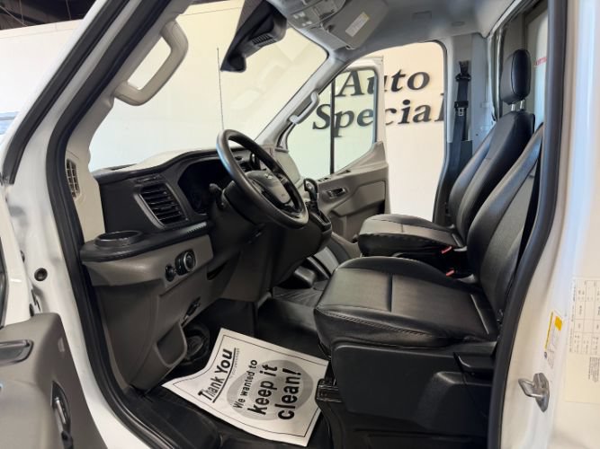 Used 2022 Ford Transit 350 DRW RWD image 11