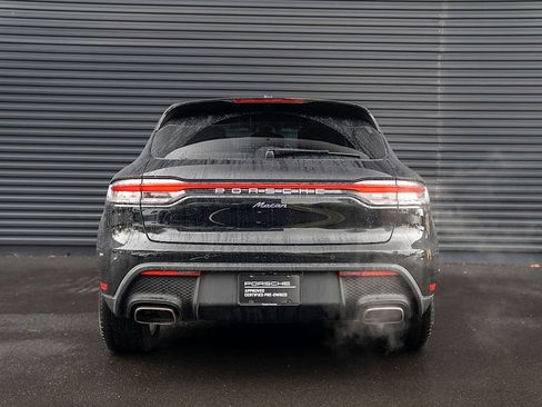Certified 2026 Porsche Macan AWD/4WD image 29