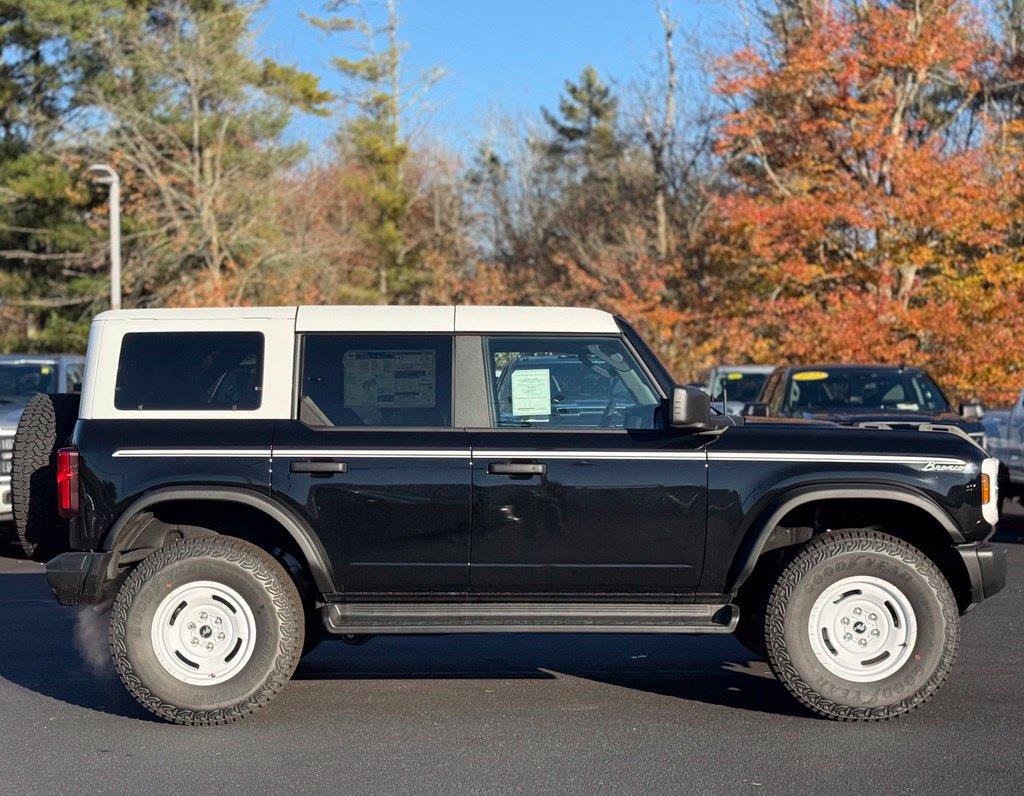 New 2026 Ford Bronco Heritage Edition AWD/4WD image 3