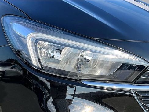 Used 2023 Buick Encore GX Preferred w/ Cold Weather Comfort Package AWD/4WD image 28
