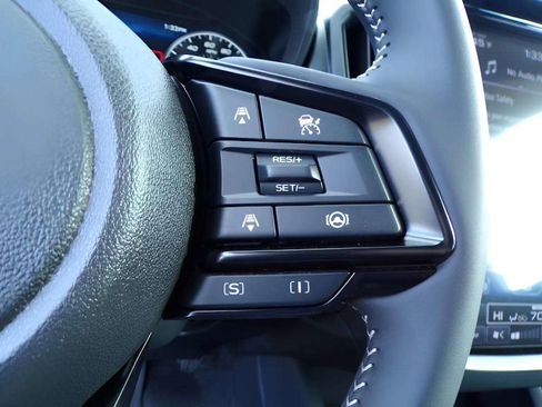 Certified 2025 Subaru Forester Premium image 18