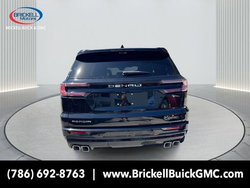 New 2026 GMC Acadia Denali Ultimate image 5