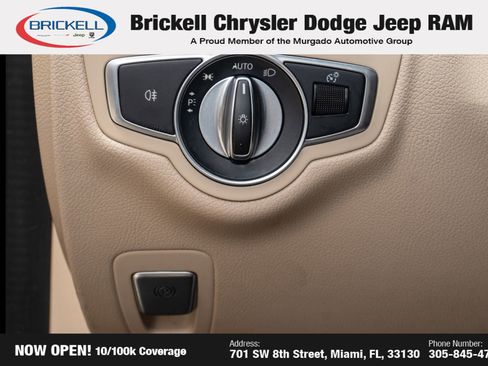 Used 2018 Mercedes-Benz C 300 Sedan w/ Premium Package image 27