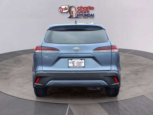 Used 2026 Toyota Corolla Cross L FWD image 4