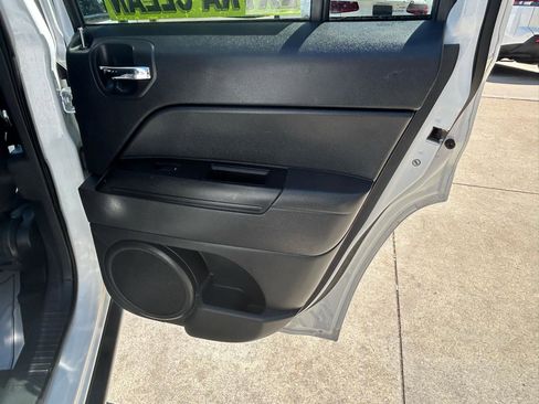 Used 2016 Jeep Patriot Sport w/ Power Value Group FWD image 15