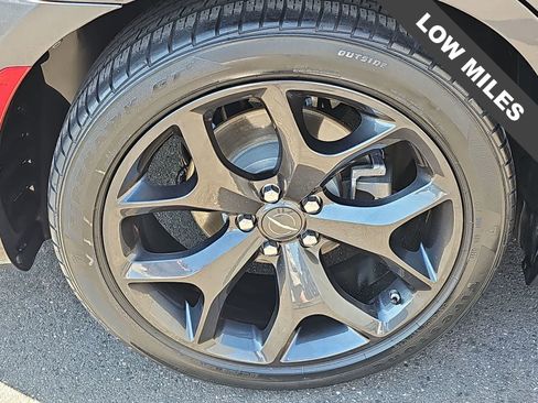 Used 2022 Chrysler 300 S RWD image 12