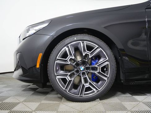 New 2026 BMW i5 eDrive40 w/ M Sport Package image 7