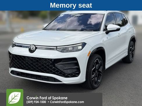 Used 2025 Volkswagen Tiguan SEL R-Line AWD/4WD image 5