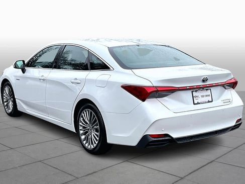 Used 2021 Toyota Avalon Limited w/ Advanced Safety Package image 12