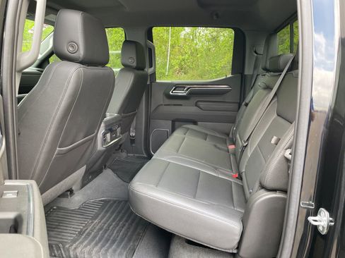 Used 2023 Chevrolet Silverado 1500 LTZ w/ LTZ Convenience Package II AWD/4WD image 29