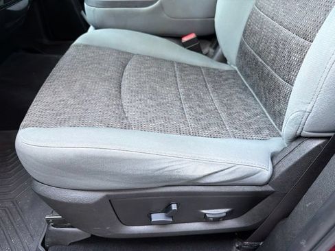 Used 2019 RAM 1500 Big Horn AWD/4WD image 24