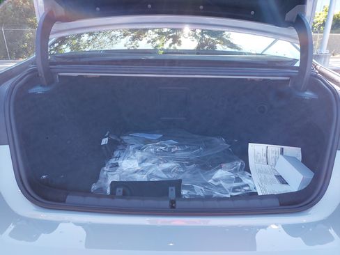 New 2025 BMW 760i xDrive w/ Executive Package image 13