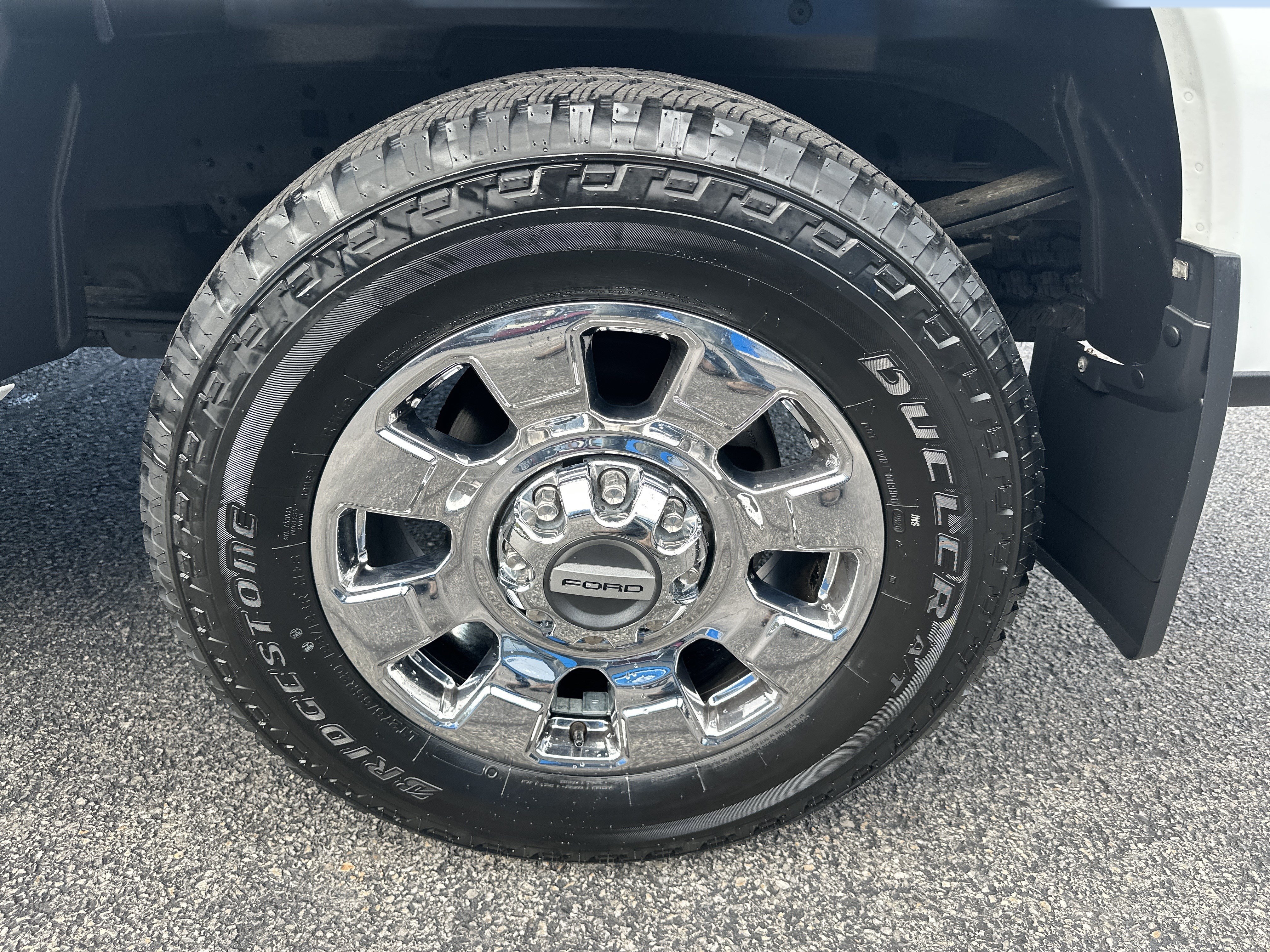 Used 2023 Ford F250 Lariat w/ Chrome Package AWD/4WD image 6