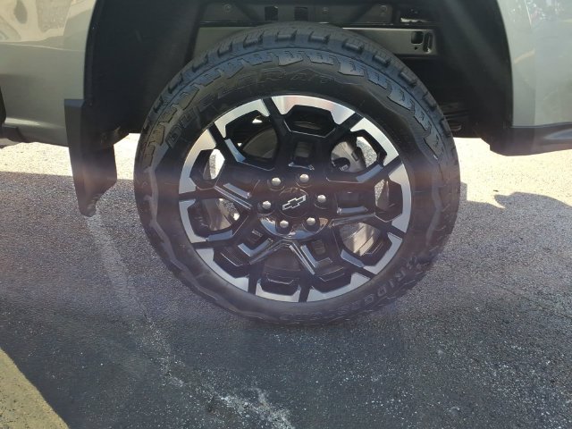 New 2026 Chevrolet Colorado Z71 w/ Technology Package AWD/4WD image 9