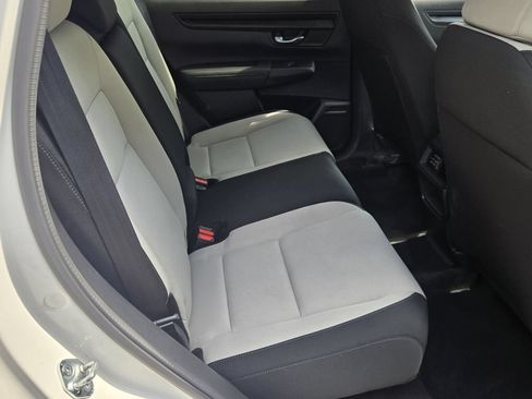 Used 2025 Honda CR-V LX image 14