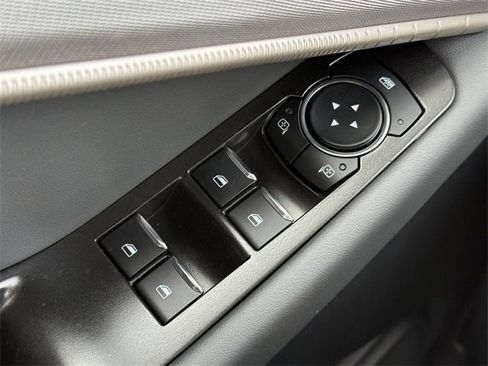 New 2026 Ford Explorer Active image 24