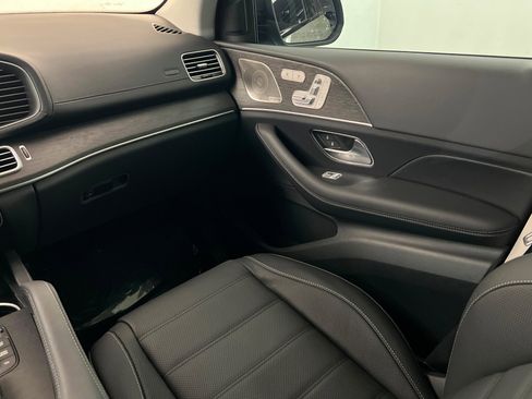 New 2026 Mercedes-Benz GLS 450 4MATIC image 10