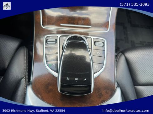 Used 2016 Mercedes-Benz GLC 300 4MATIC image 23