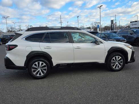 Certified 2023 Subaru Outback Premium image 17