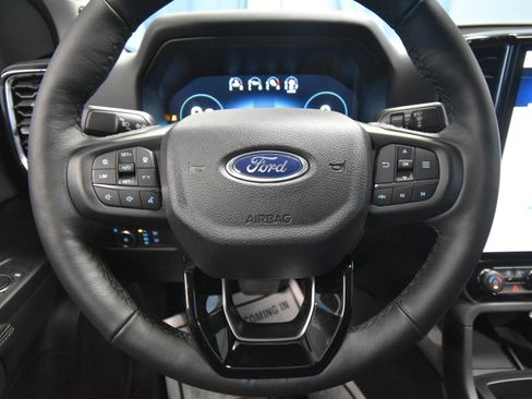 New 2025 Ford Ranger Lariat w/ Trailer Tow Package image 9