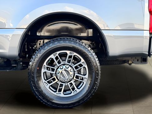 Used 2024 Ford F250 Limited w/ FX4 Off-Road Package AWD/4WD image 44