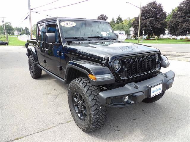 Used 2024 Jeep Gladiator Sport AWD/4WD image 8