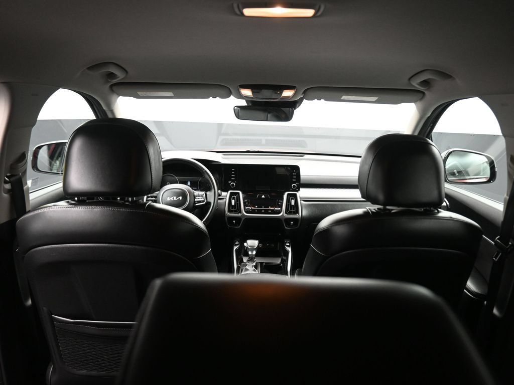 Used 2023 Kia Sorento S FWD image 42