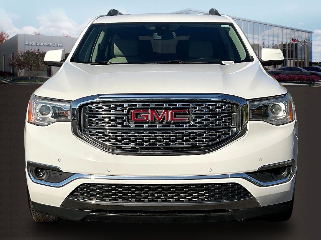 Used 2019 GMC Acadia Denali FWD image 2