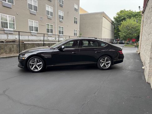 Used 2023 Genesis G80 2.5T w/ Sport Prestige Package AWD/4WD image 3