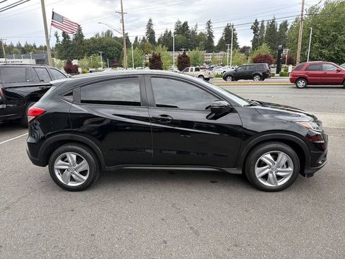 Used 2019 Honda HR-V EX image 9