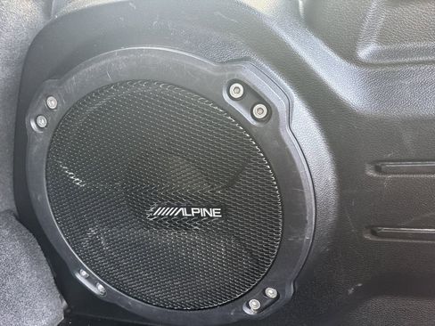 Used 2022 Jeep Wrangler Unlimited Sahara 4xe w/ Cold Weather Group image 12