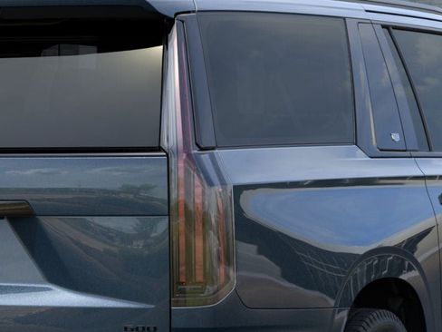 New 2026 Cadillac Escalade ESV Platinum Sport image 11