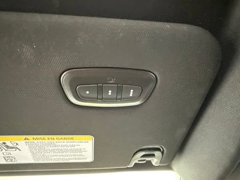 Used 2024 RAM 1500 Laramie AWD/4WD image 34