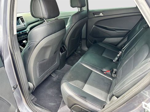 Used 2018 Hyundai Tucson Value FWD image 25