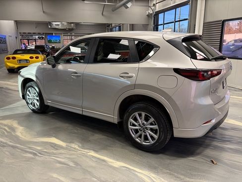 Used 2025 MAZDA CX-5 AWD 2.5 S w/ Select Package image 31