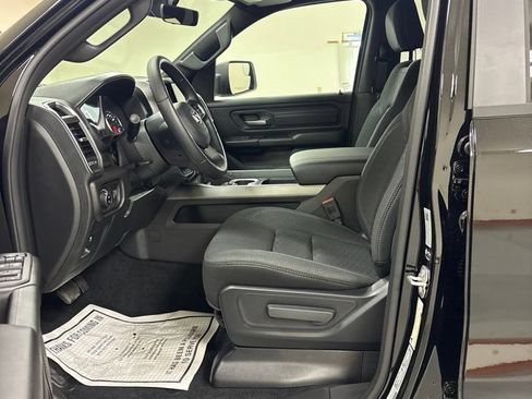 New 2026 RAM 1500 Express AWD/4WD image 10