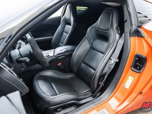 Used 2019 Chevrolet Corvette Stingray Coupe w/ Carbon Flash Badge Package RWD image 6