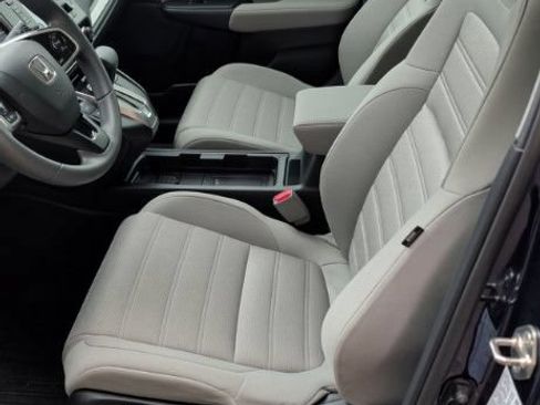 Used 2019 Honda CR-V LX image 7