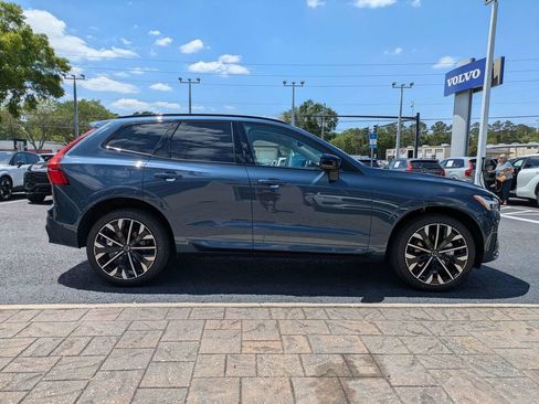 New 2026 Volvo XC60 B5 Ultra w/ Protection Package Premier AWD/4WD image 7