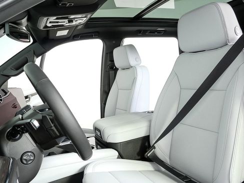 New 2026 Chevrolet Tahoe Premier w/ Sun And Tow Package image 6