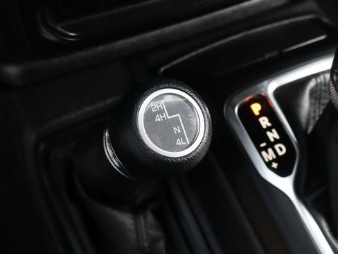 Used 2023 Jeep Wrangler Unlimited Sport AWD/4WD image 41