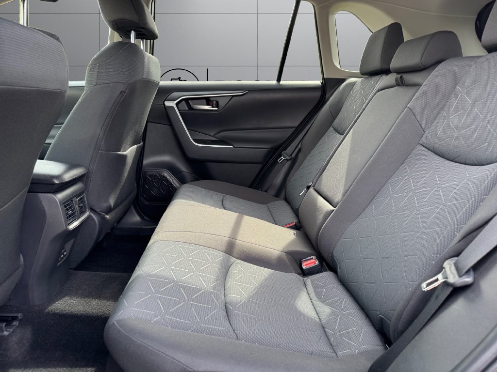 Certified 2025 Toyota RAV4 XLE w/ Convenience Package AWD/4WD image 16