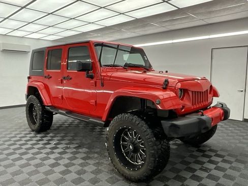 Used 2015 Jeep Wrangler Unlimited Sahara w/ Connectivity Group image 2