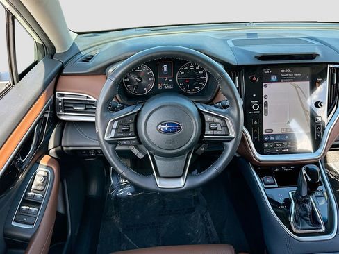 Used 2021 Subaru Outback Touring w/ Popular Package #2 image 24