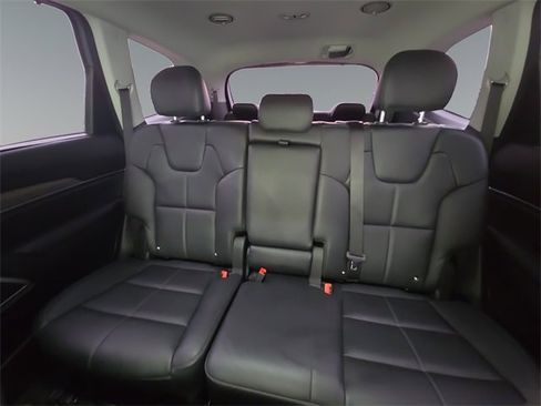 Used 2021 Kia Telluride EX image 13