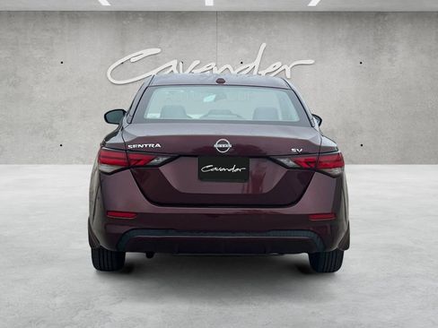 Used 2024 Nissan Sentra SV FWD image 15