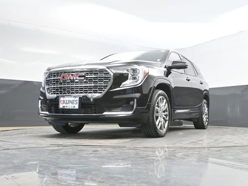 Used 2023 GMC Terrain Denali w/ Denali Premium Package AWD/4WD image 33