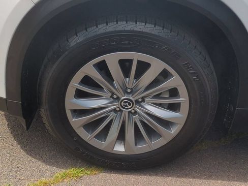 Used 2024 MAZDA CX-90 3.3 Turbo w/ Preferred Plus AWD/4WD image 10