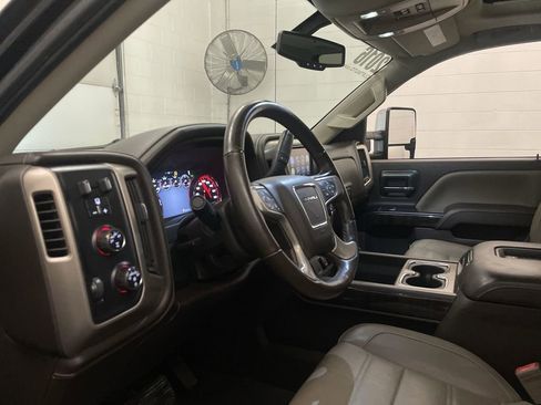 Used 2016 GMC Sierra 1500 Denali AWD/4WD image 4